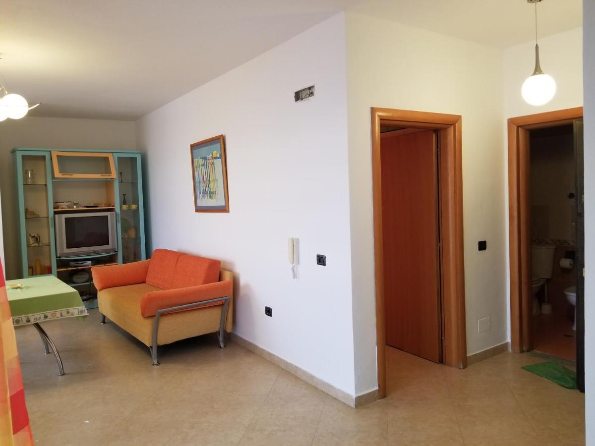 Dea Apartment Драч Екстериор снимка
