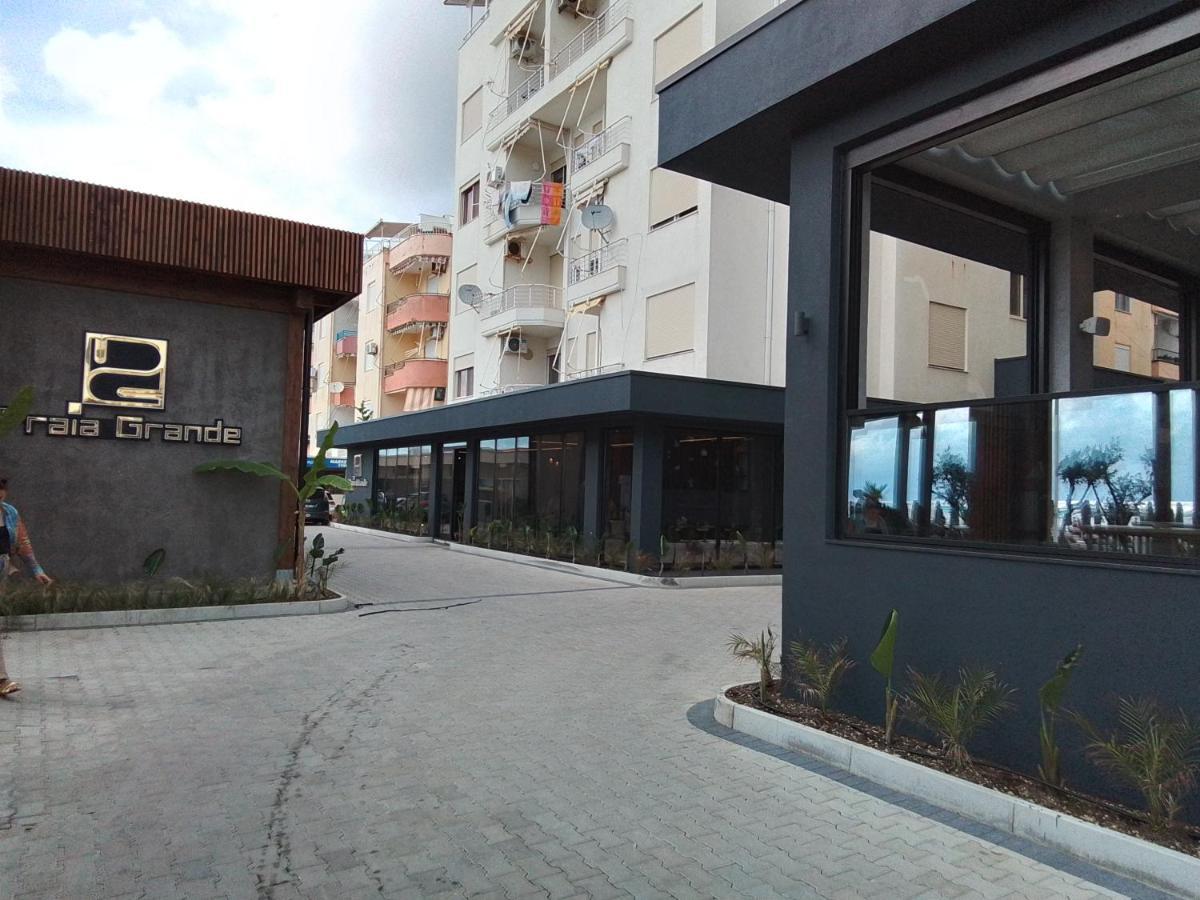 Dea Apartment Драч Екстериор снимка