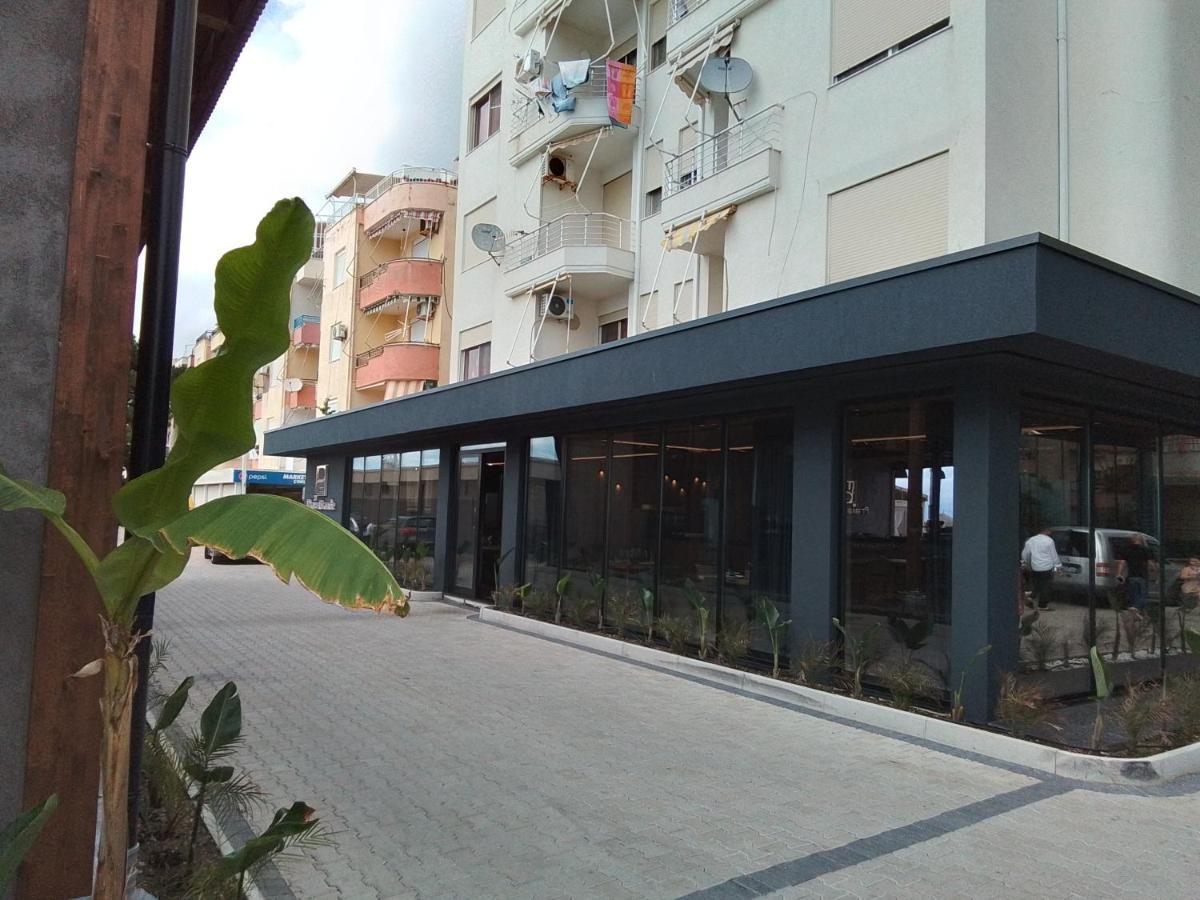 Dea Apartment Драч Екстериор снимка
